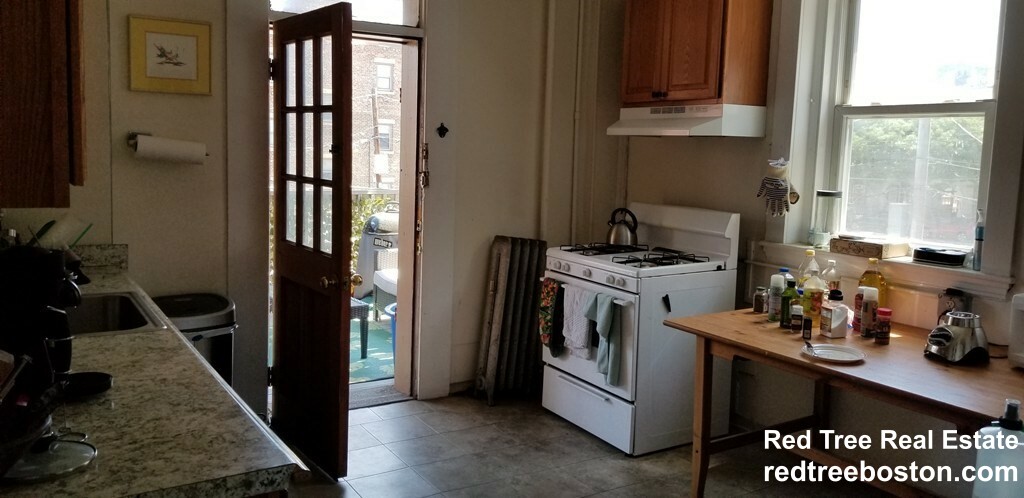 12 Royce Rd, Allston