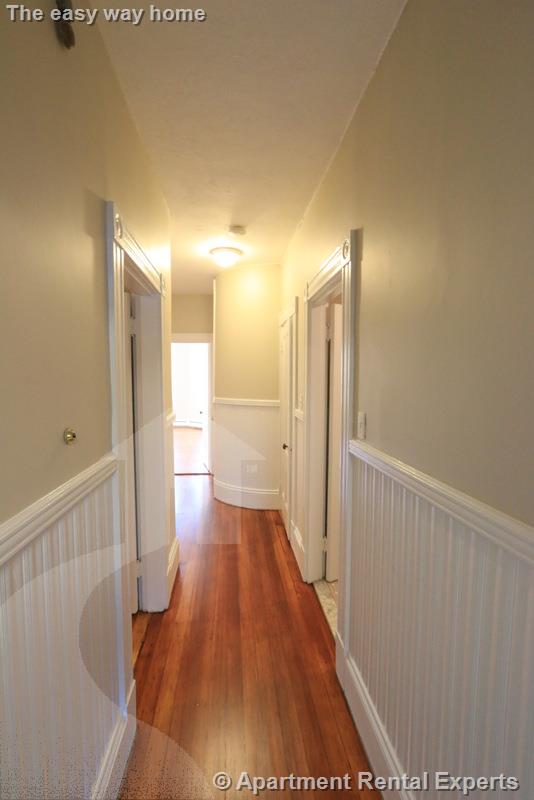 793 Cambridge St, East Cambridge