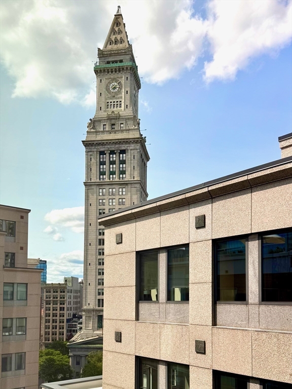 80 Broad St, Downtown