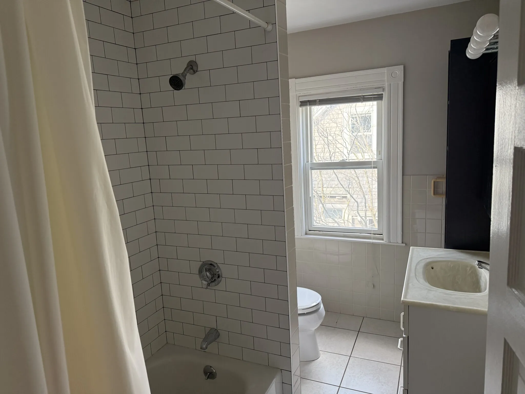 262 Lake Ave, Newton Highlands