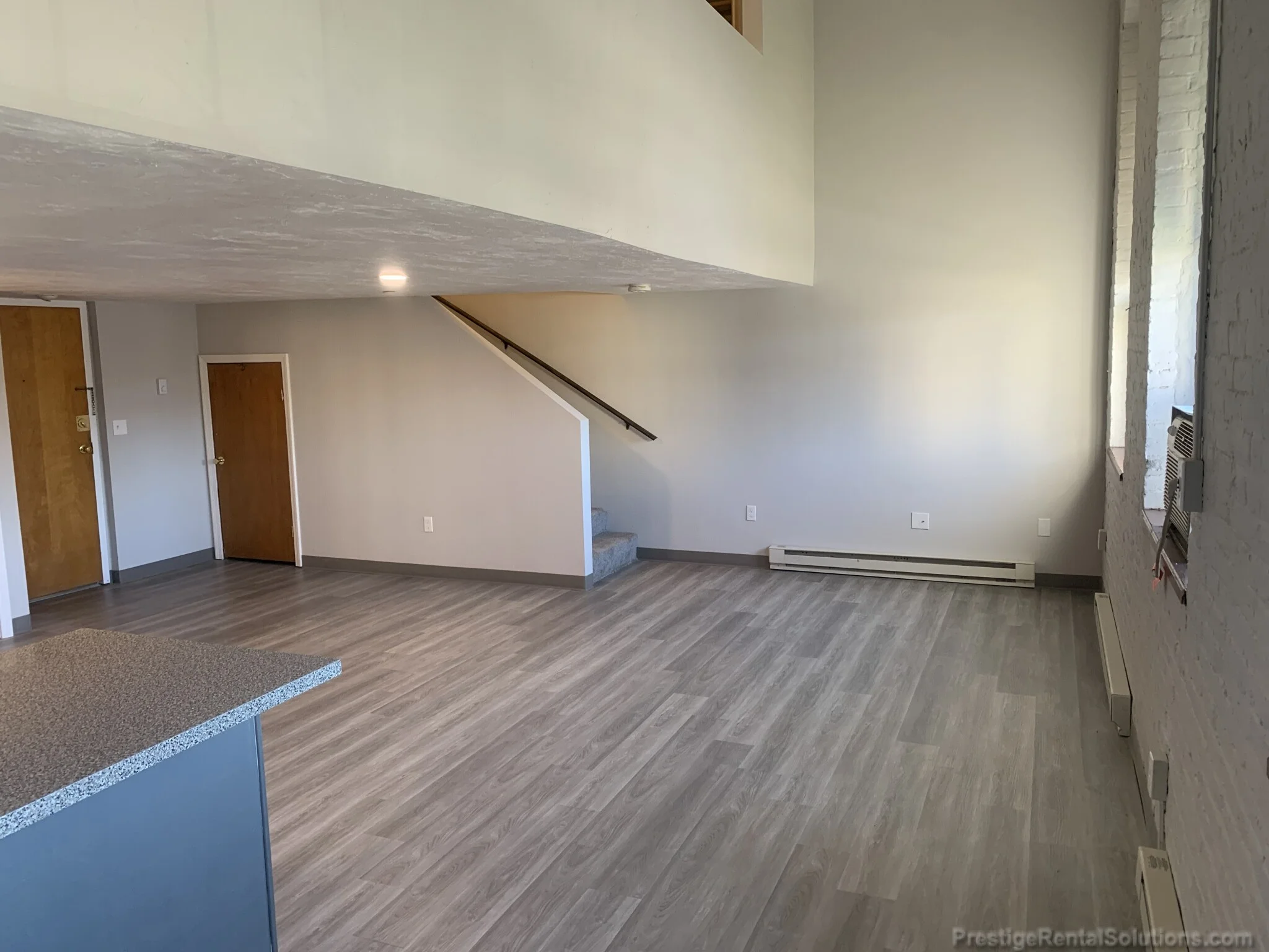 11 Willow St, Fitchburg