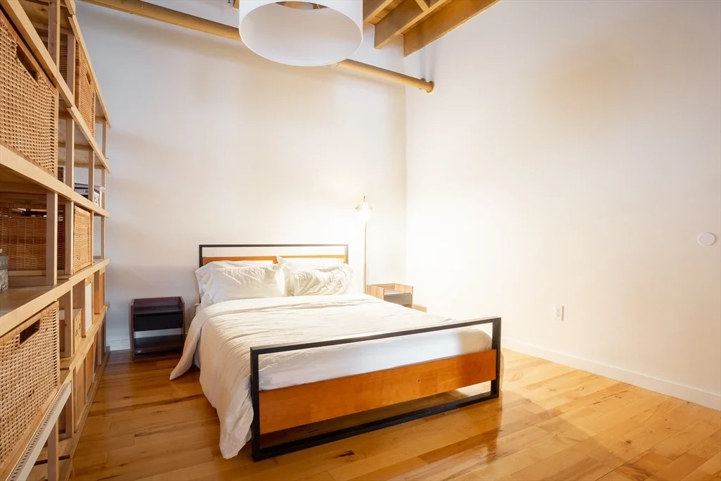 111 Beach St, Leather District