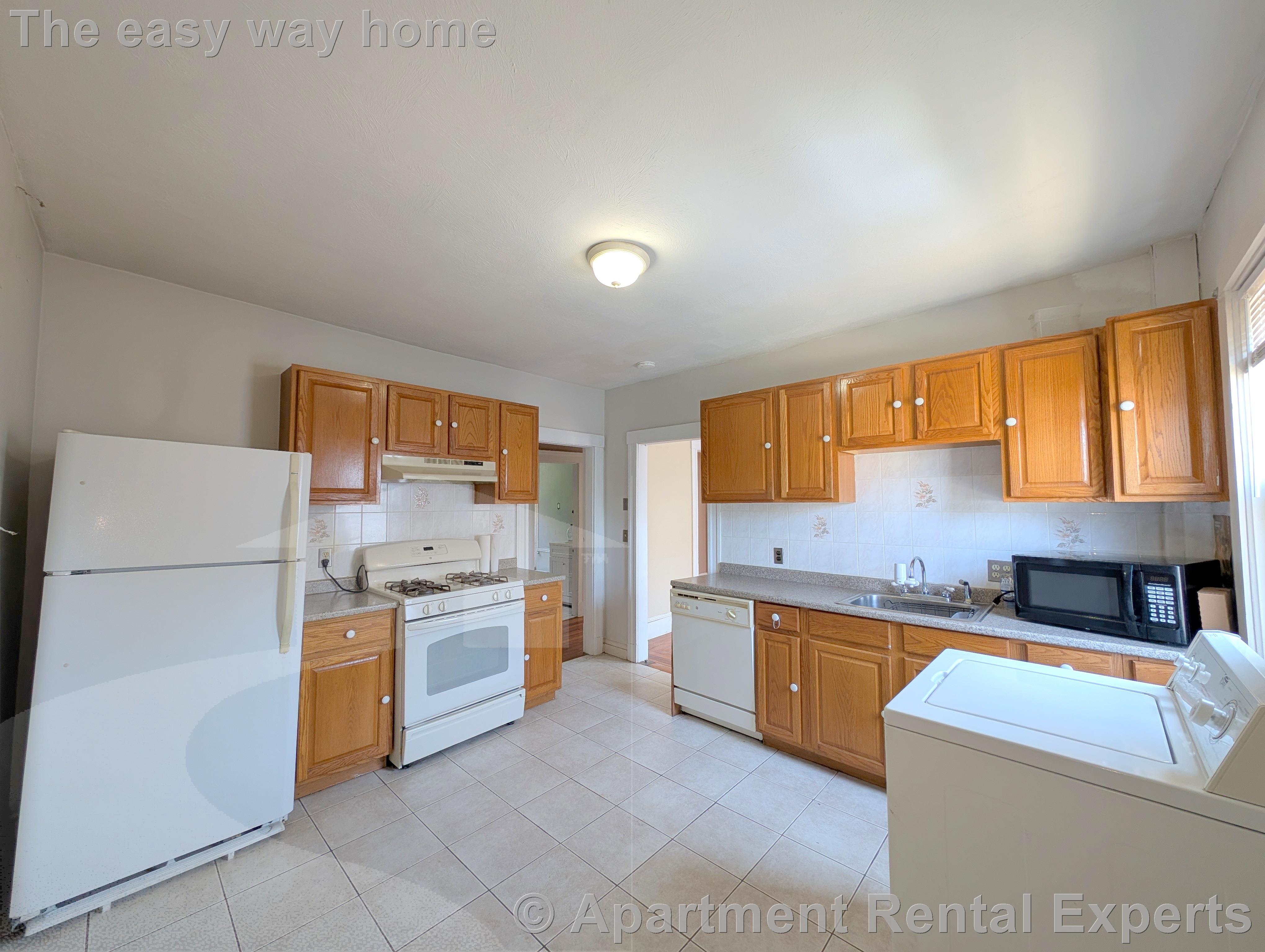 49 Conwell Ave, Teele Square