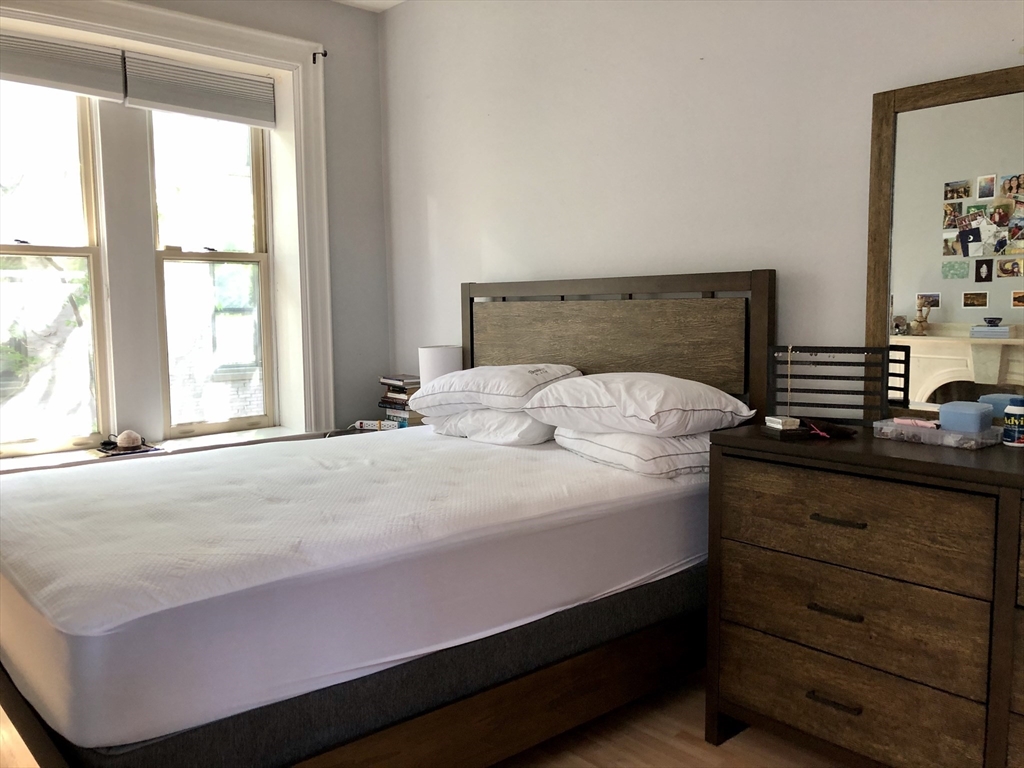 2A Wellington St, South End