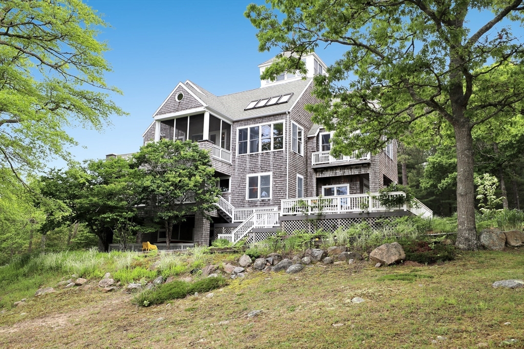 17 Bourne Point Rd, Wareham