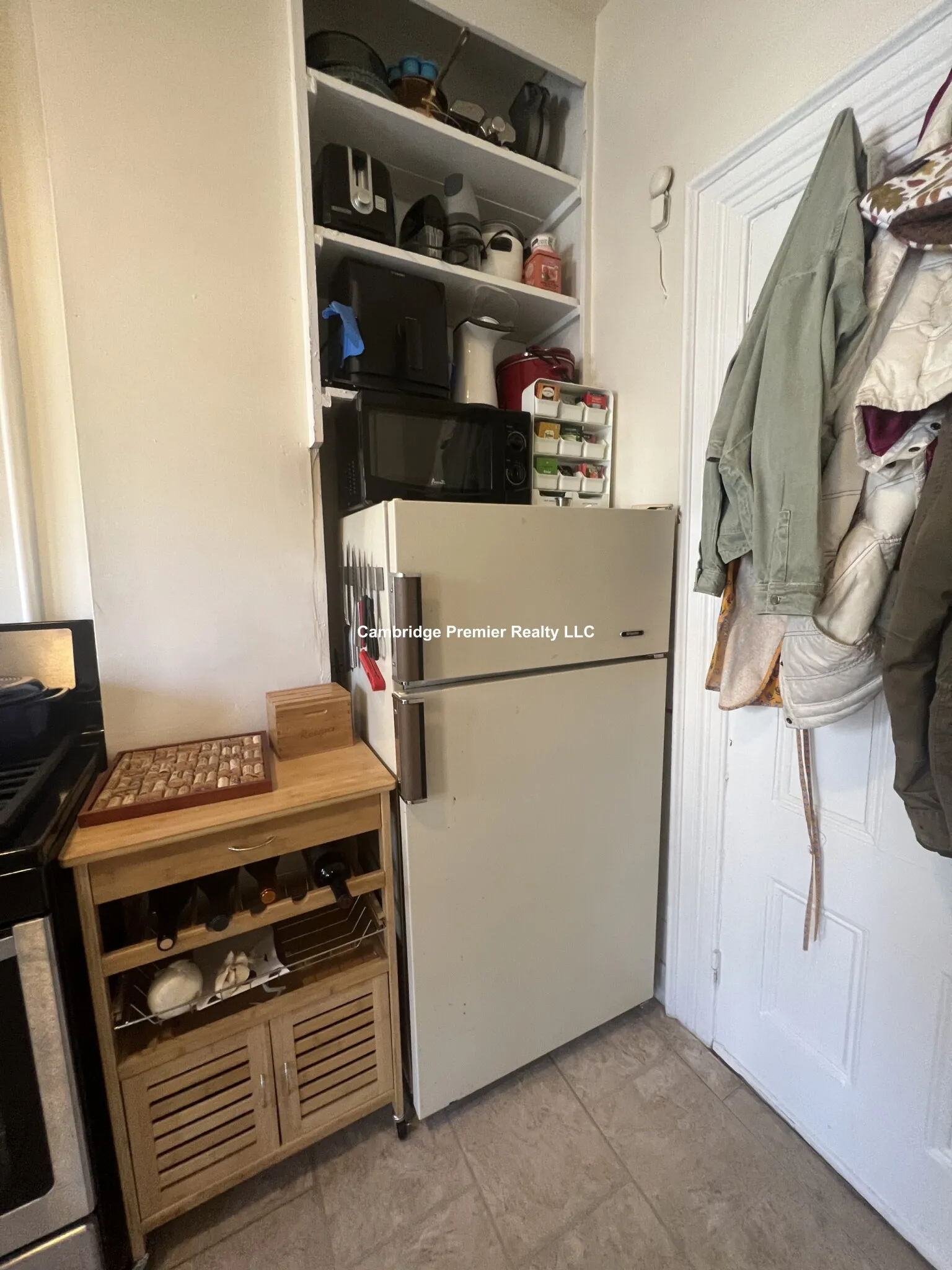 2 Evergreen Sq, Spring Hill