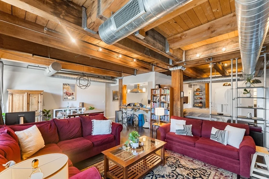 9 W Broadway, South Boston