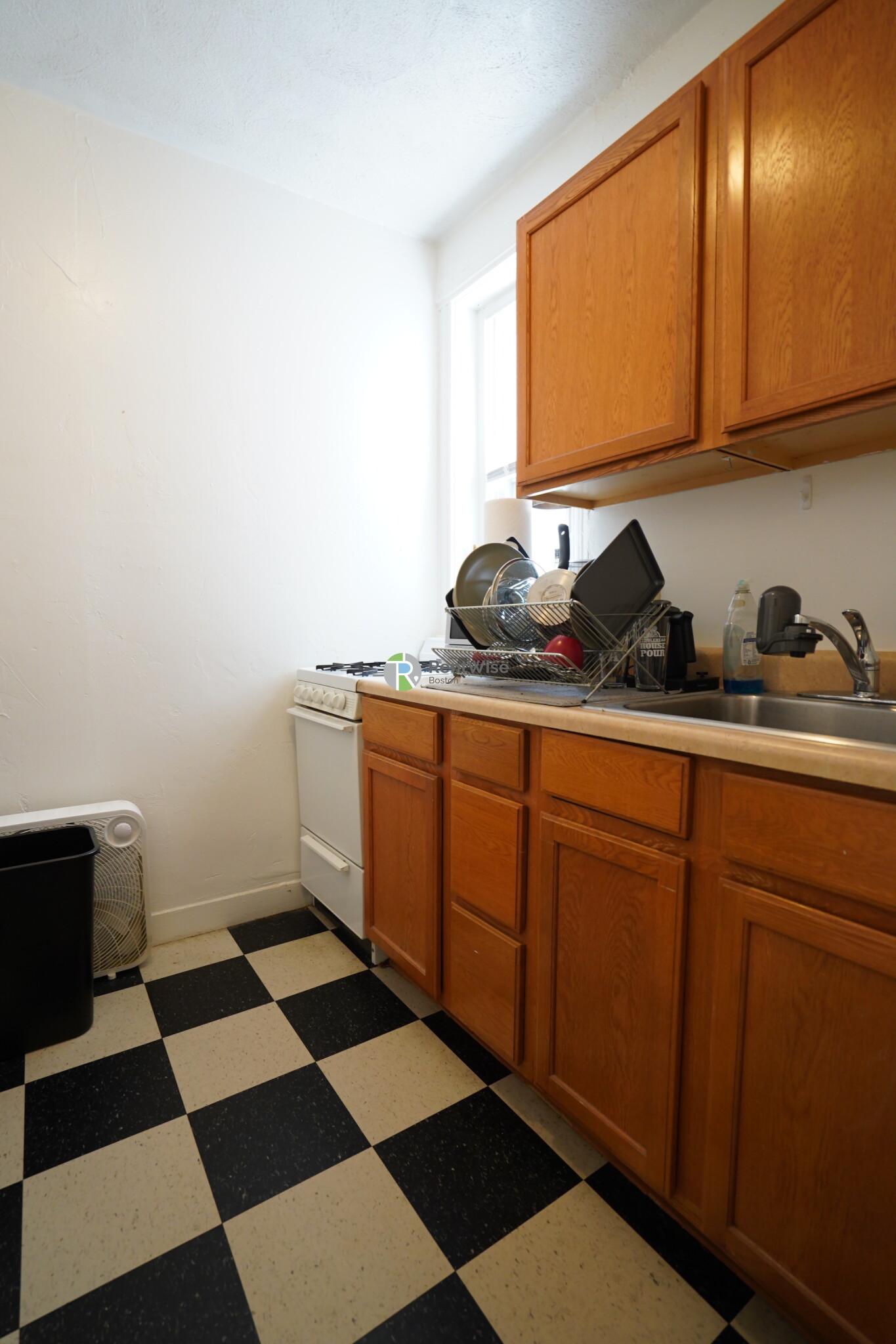 78 Brainerd Rd, Allston