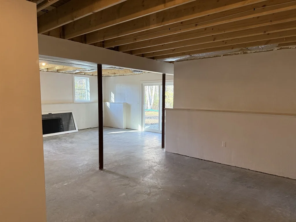 19 Kashmir's Way, Middleboro