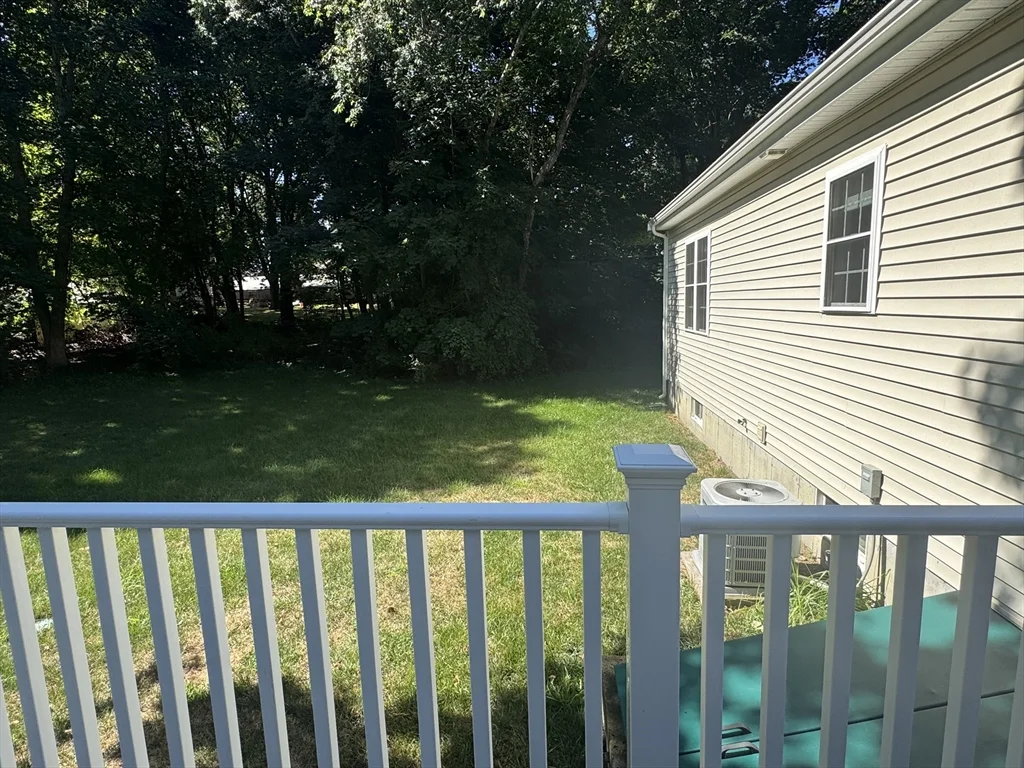 86 West St, Middleboro