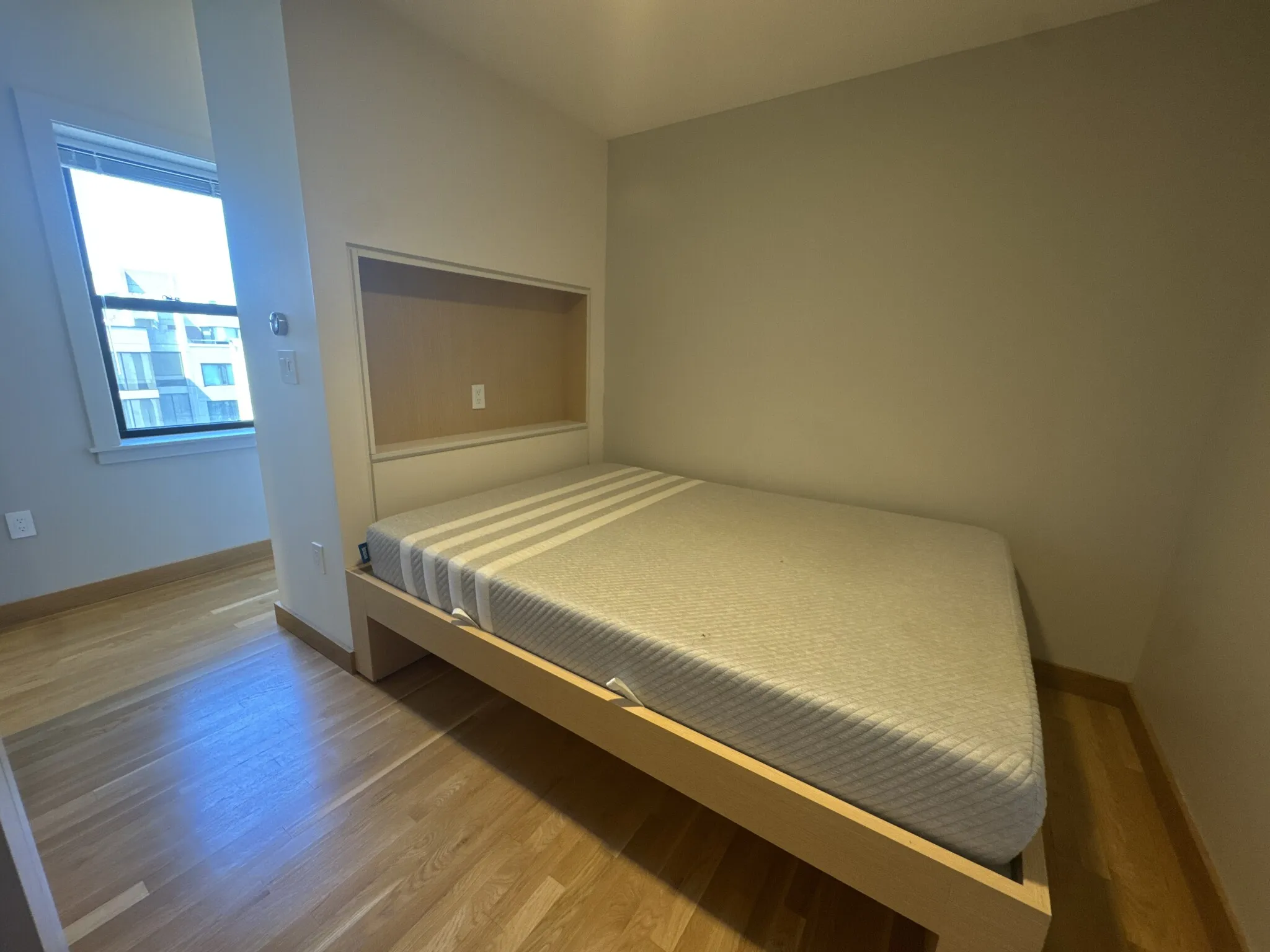 115 Mount Auburn St, Harvard Square