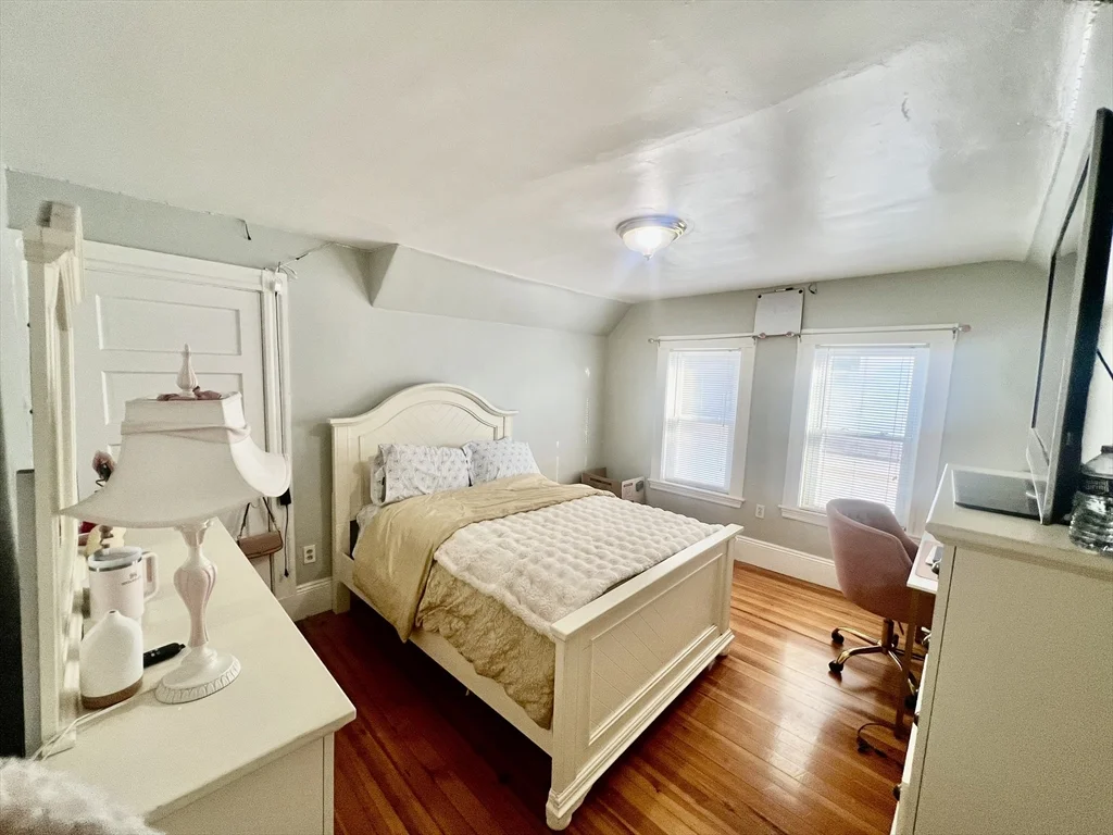 41 Pearl St, Everett