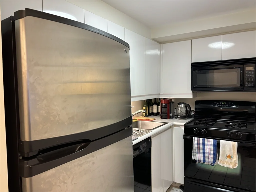 170 Tremont St, Midtown