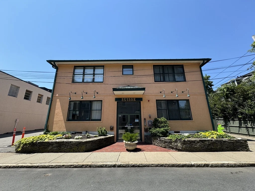 31 Channing St, Newton