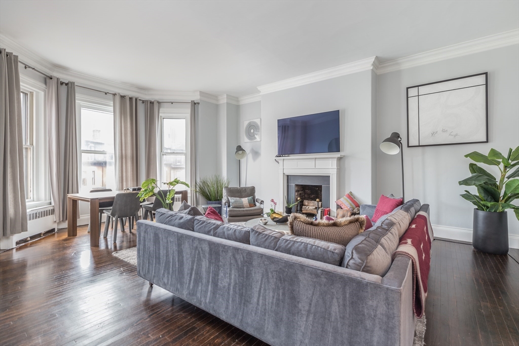 286 Beacon St, Back Bay