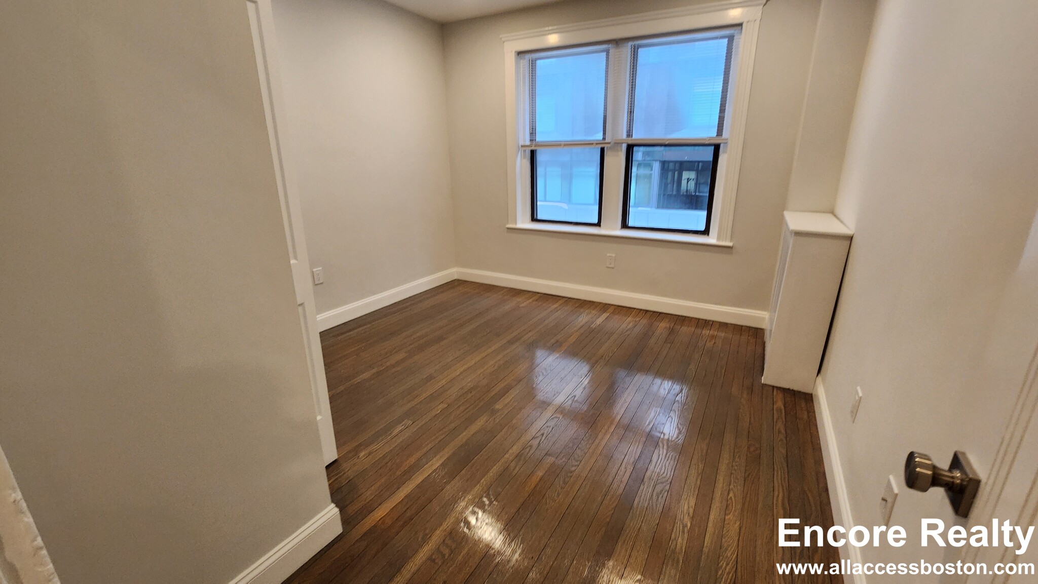 11 Peterborough St, Fenway