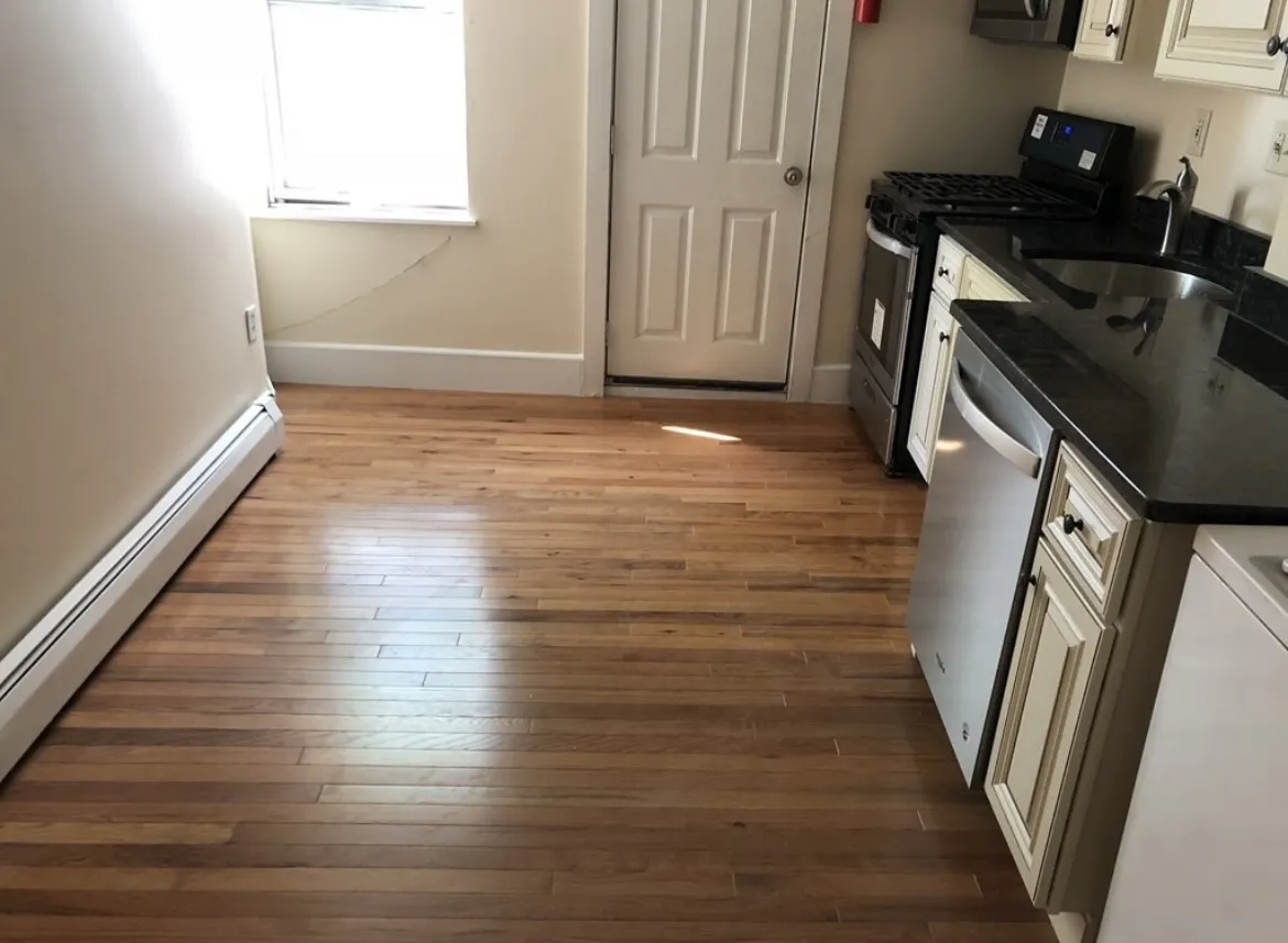 883 Harrison Ave, Roxbury