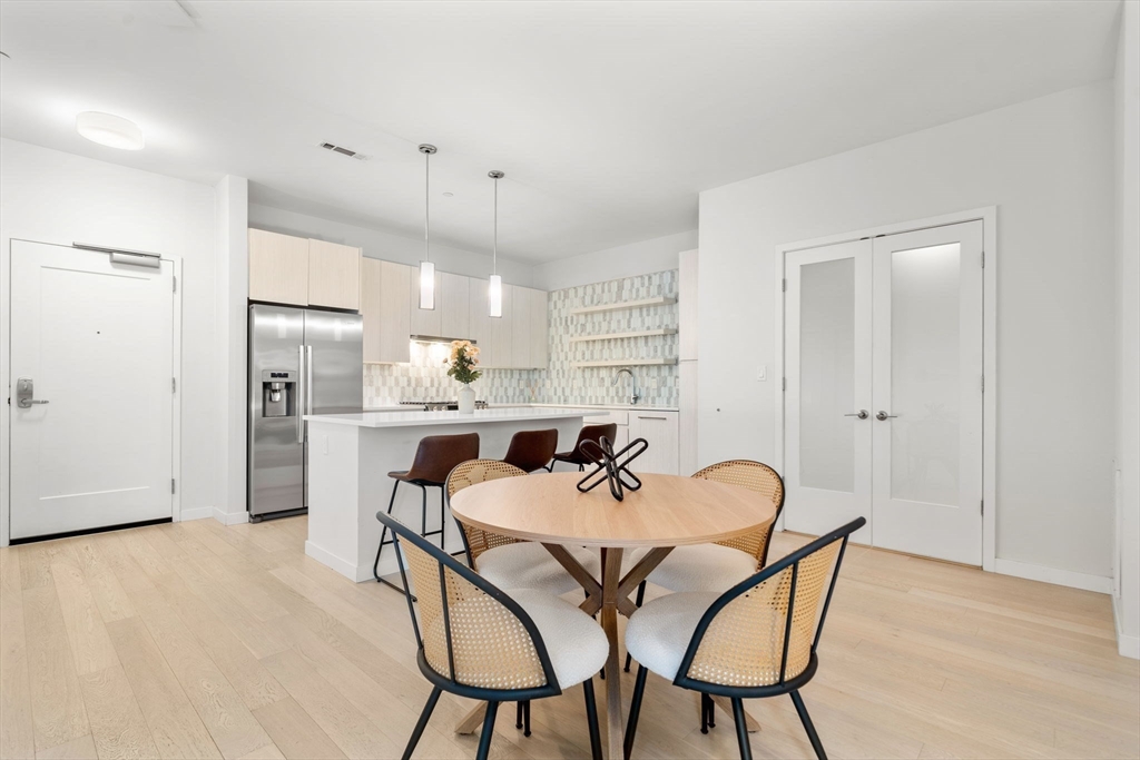 45 W 3rd St, South Boston