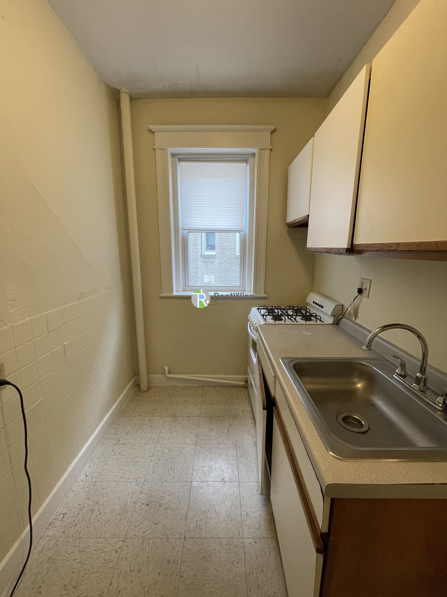 68 Woodstock Ave, Brighton