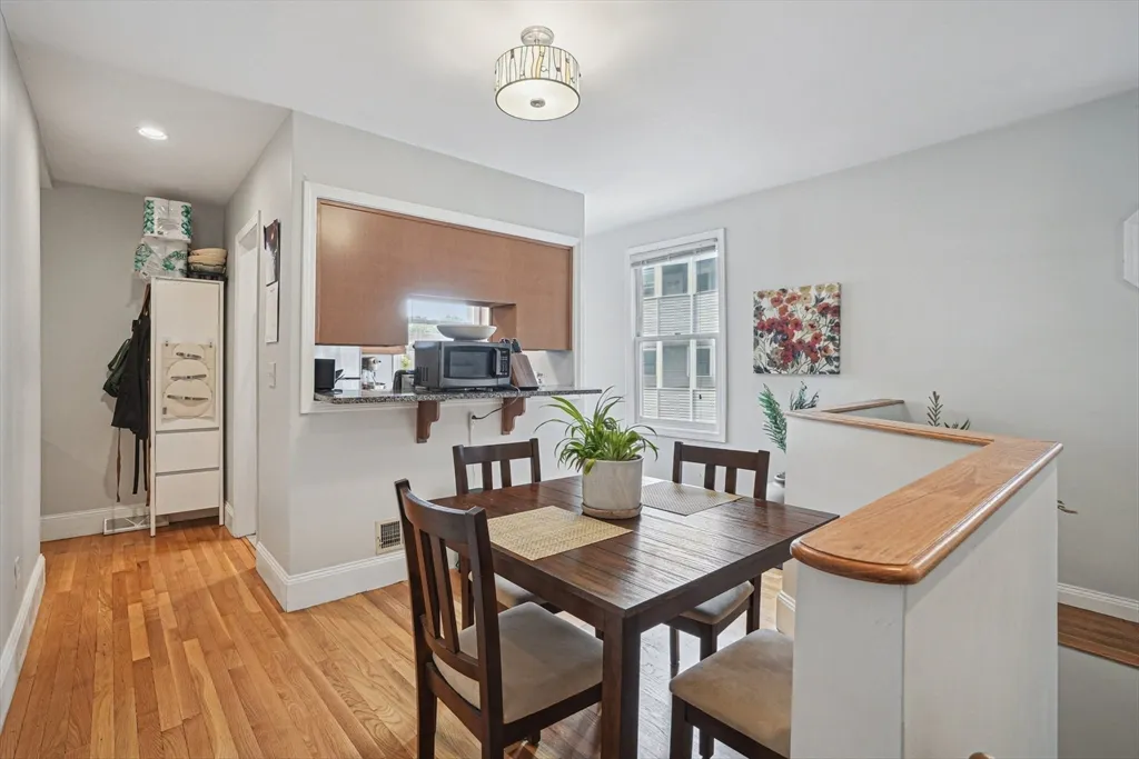 36 Cummings Rd, Brighton