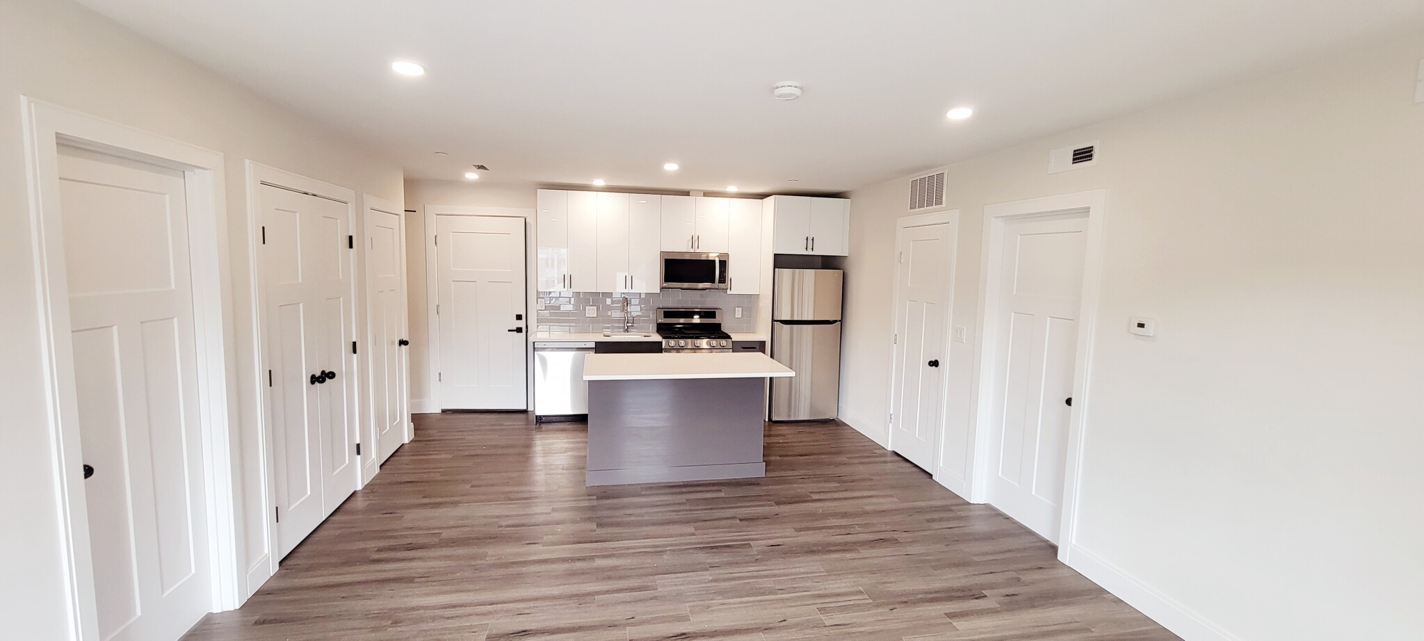 317 Belgrade Ave, Roslindale