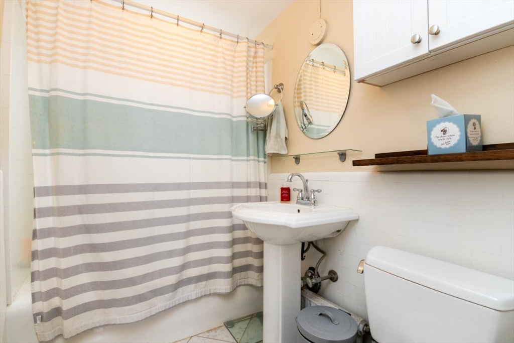 1450 Beacon St, Boston