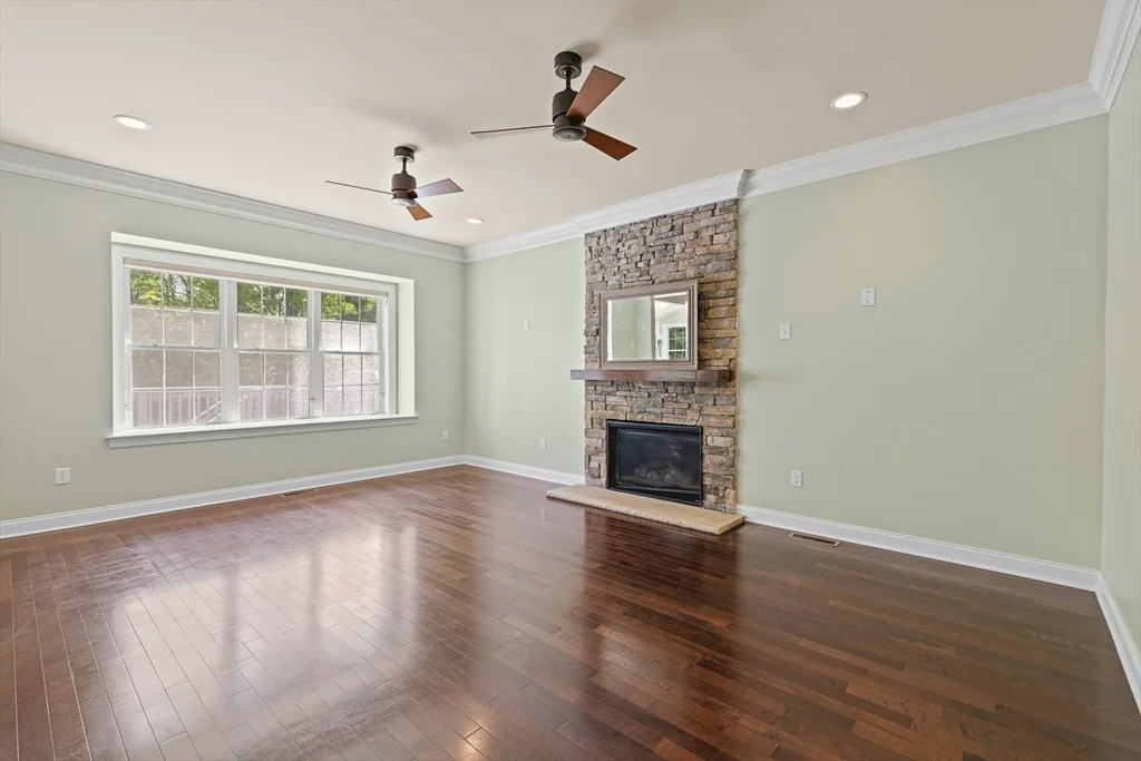 46 Hound Pack Cir, Walpole