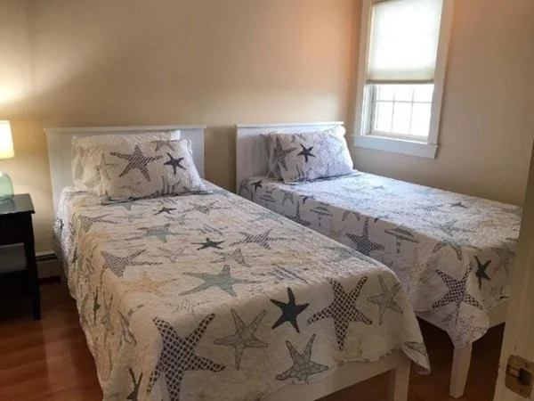 11 78th, Plum Island