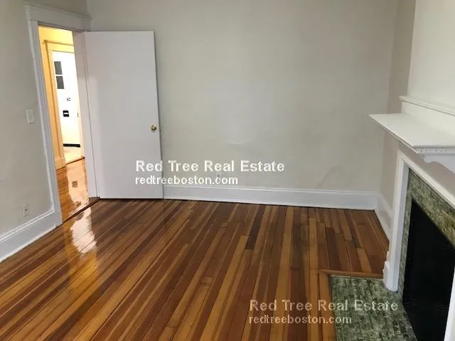 1375 Commonwealth Ave, Brighton