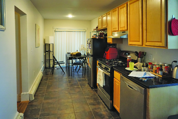 2 Greenwood Ter, Ward Two