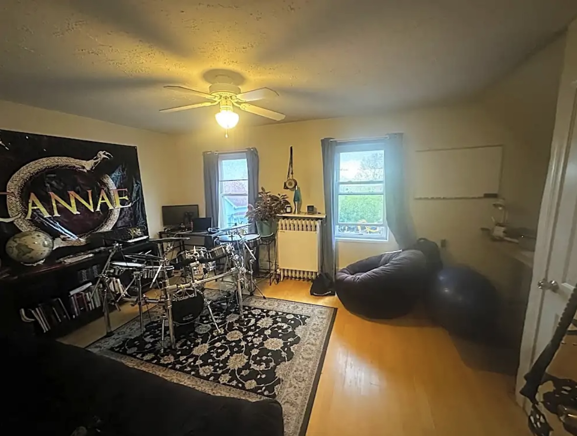 69 Partridge Ave, Magoun Square