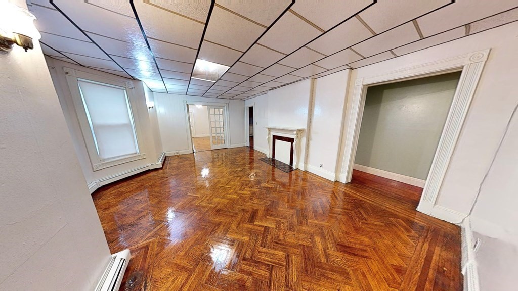 23 Waumbeck St, Roxbury