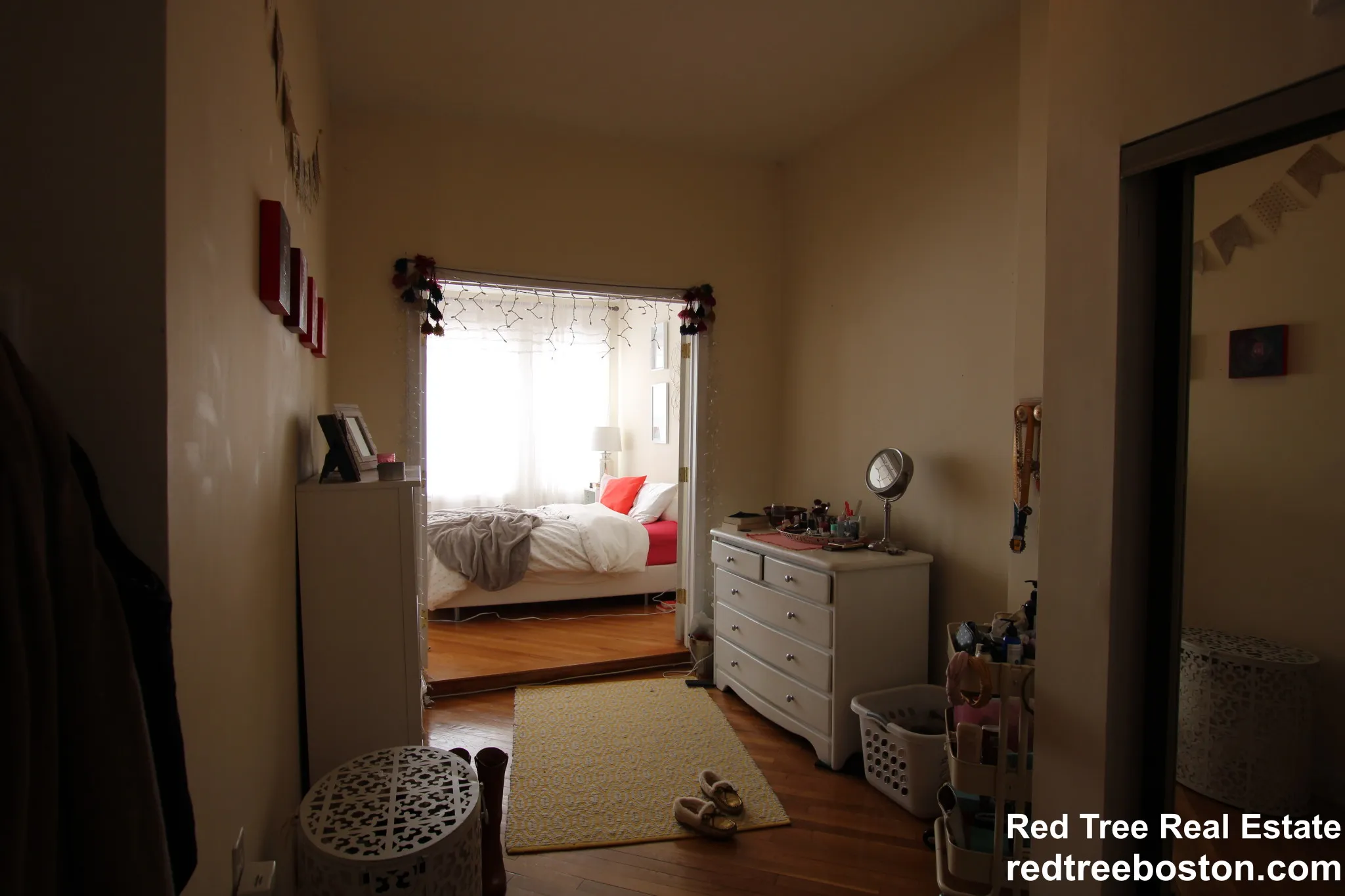 1689 Beacon St, Aspinwall Hill