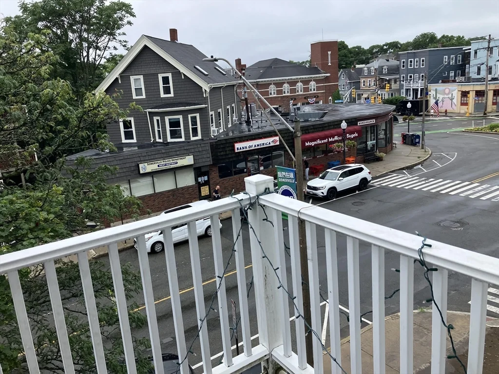 1109 Broadway, Teele Square