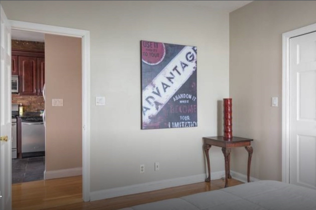 137-139A Dorchester St, South Boston's Dorchester Heights