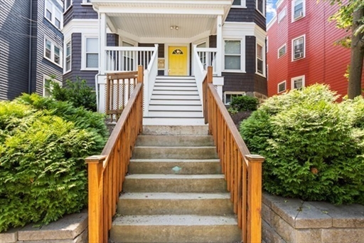 4 bed, 1.5 bath apartment for rent at 9 Bailey St Unit 3, Dorchester
