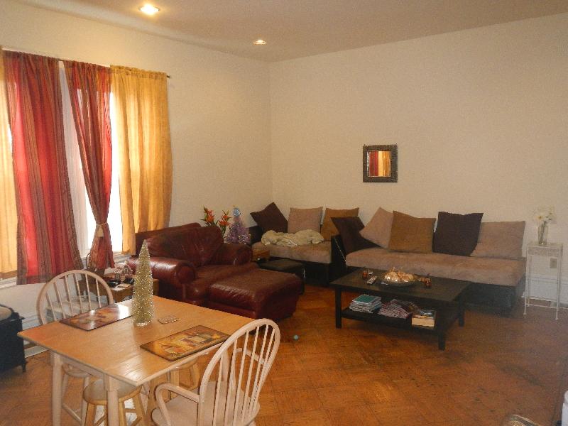 3 bed, 1 bath apartment for rent at 775 Parker St Unit 4, Mission Hill — photo 3 of 6