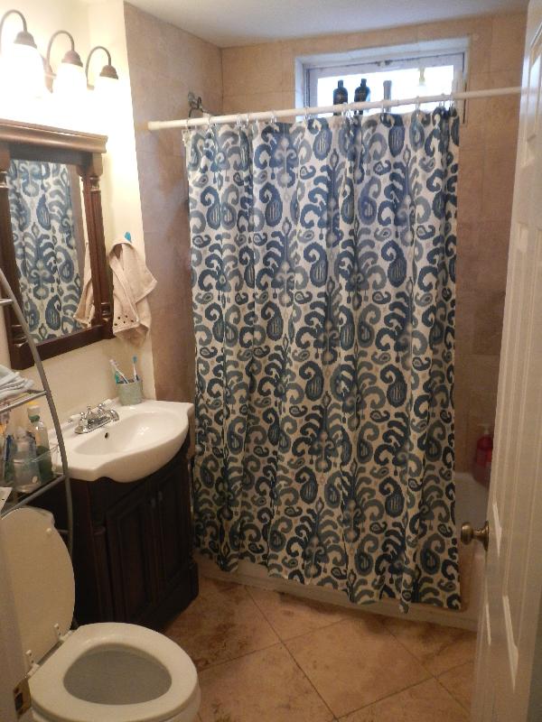 3 bed, 1 bath apartment for rent at 775 Parker St Unit 4, Mission Hill — photo 5 of 6