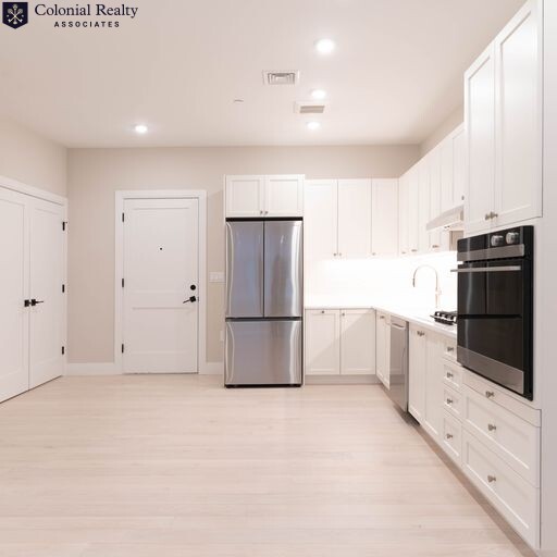 203 Green St, Jamaica Plain