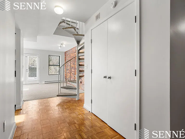 71 Fulkerson St, East Cambridge