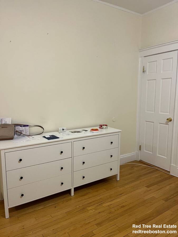 319 Allston St, Brighton