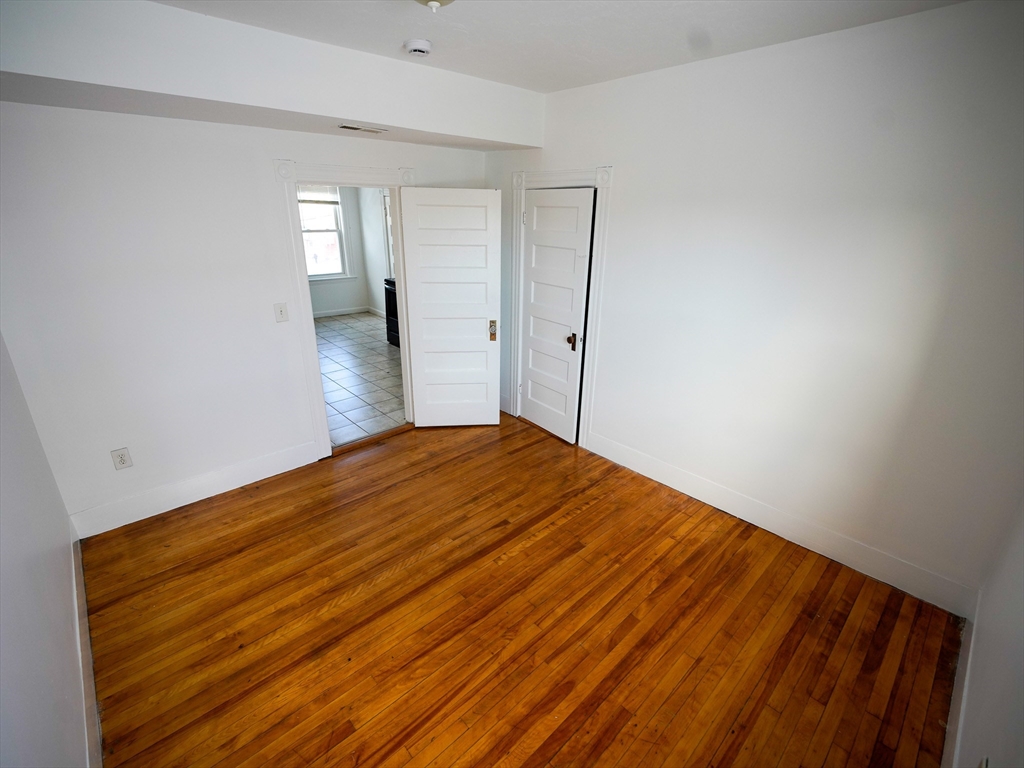 4 Greenwood St, Worcester