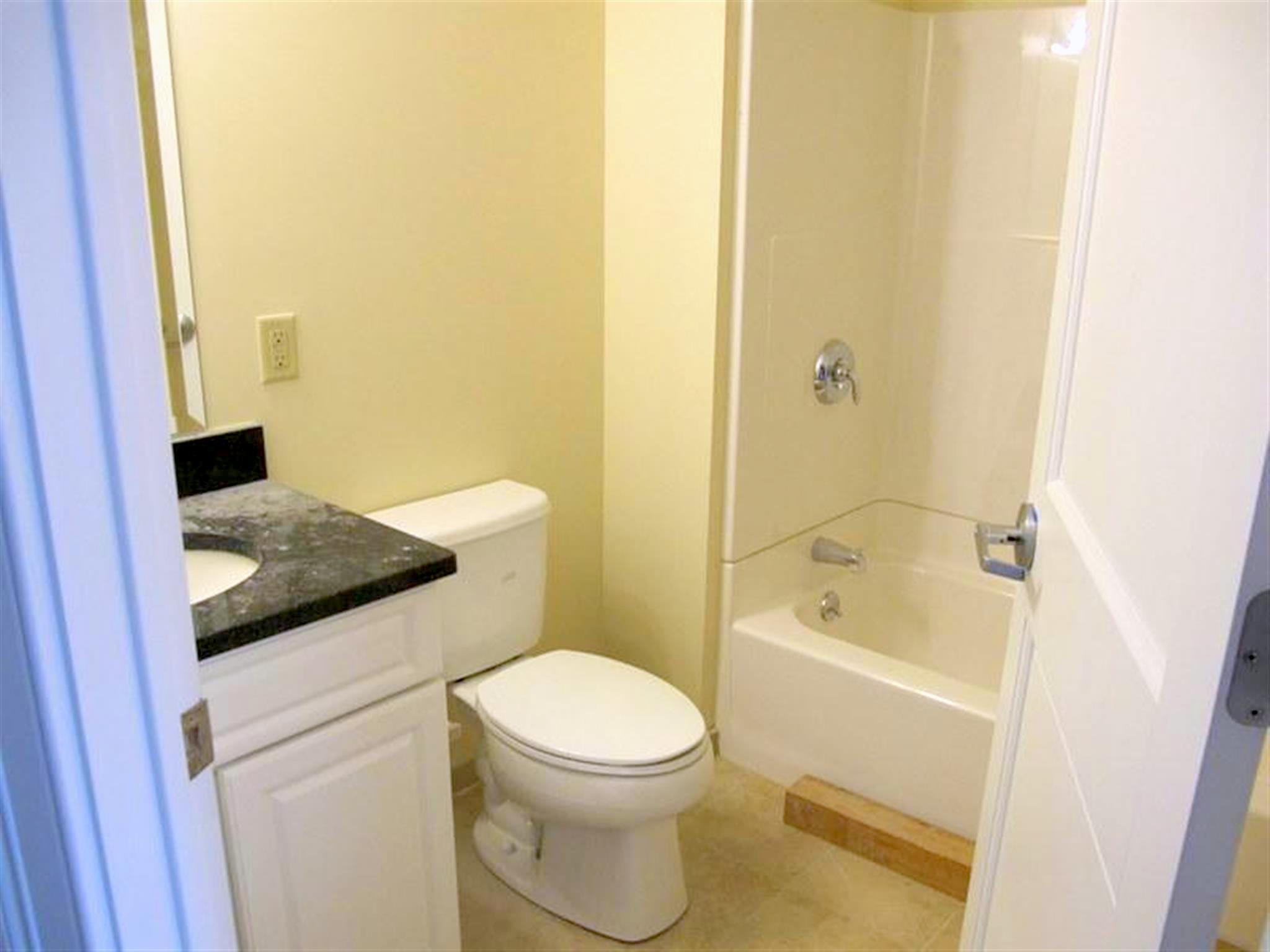 Studio bed, 1 bath apartment for rent at 921 Massachusetts Ave Unit 2, Central Square — photo 4 of 6