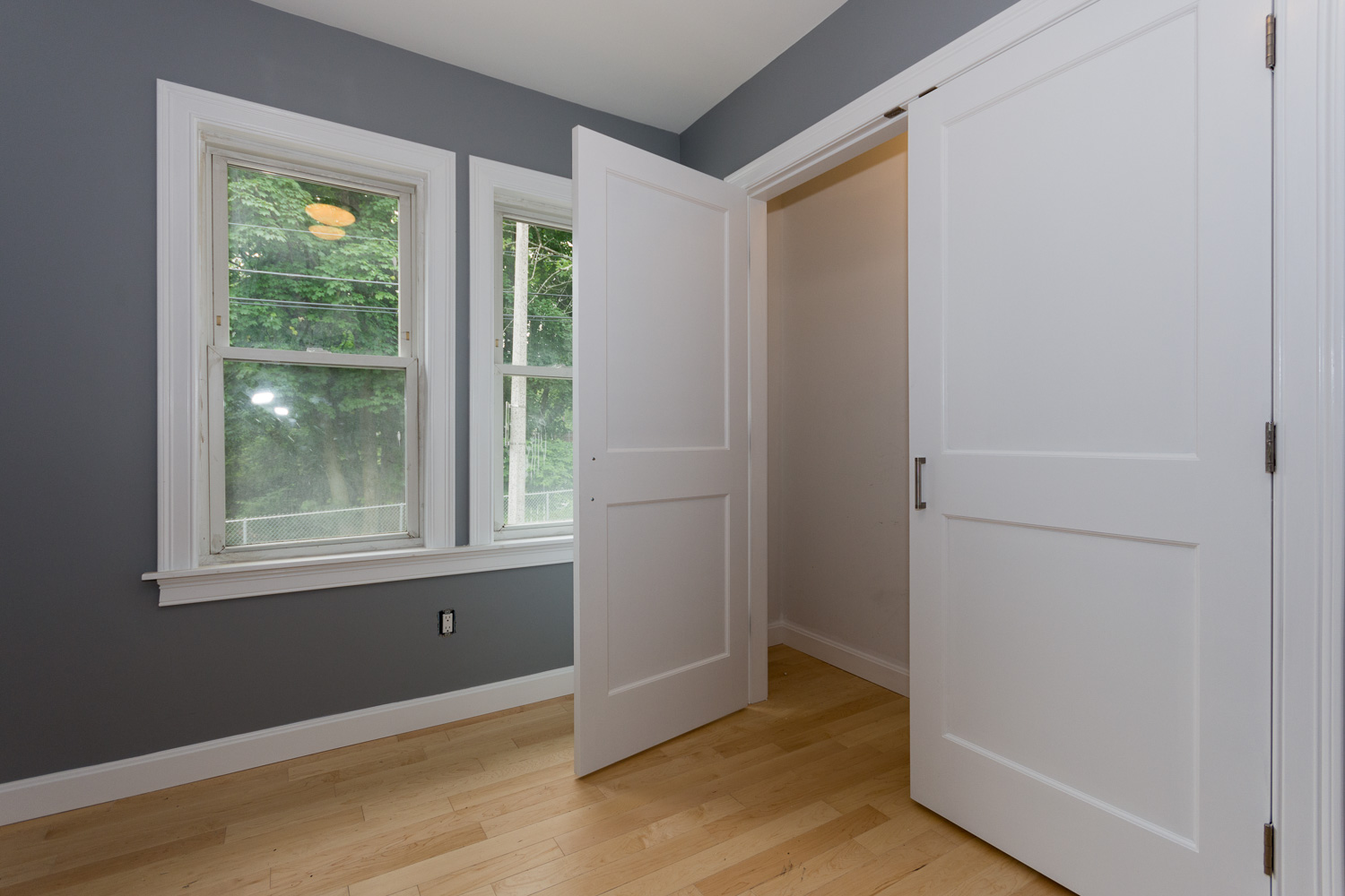 31-33 Thornton St, Roxbury