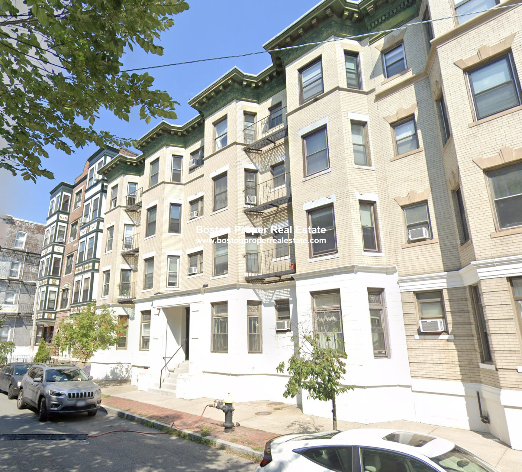 65 Burbank St, Fenway