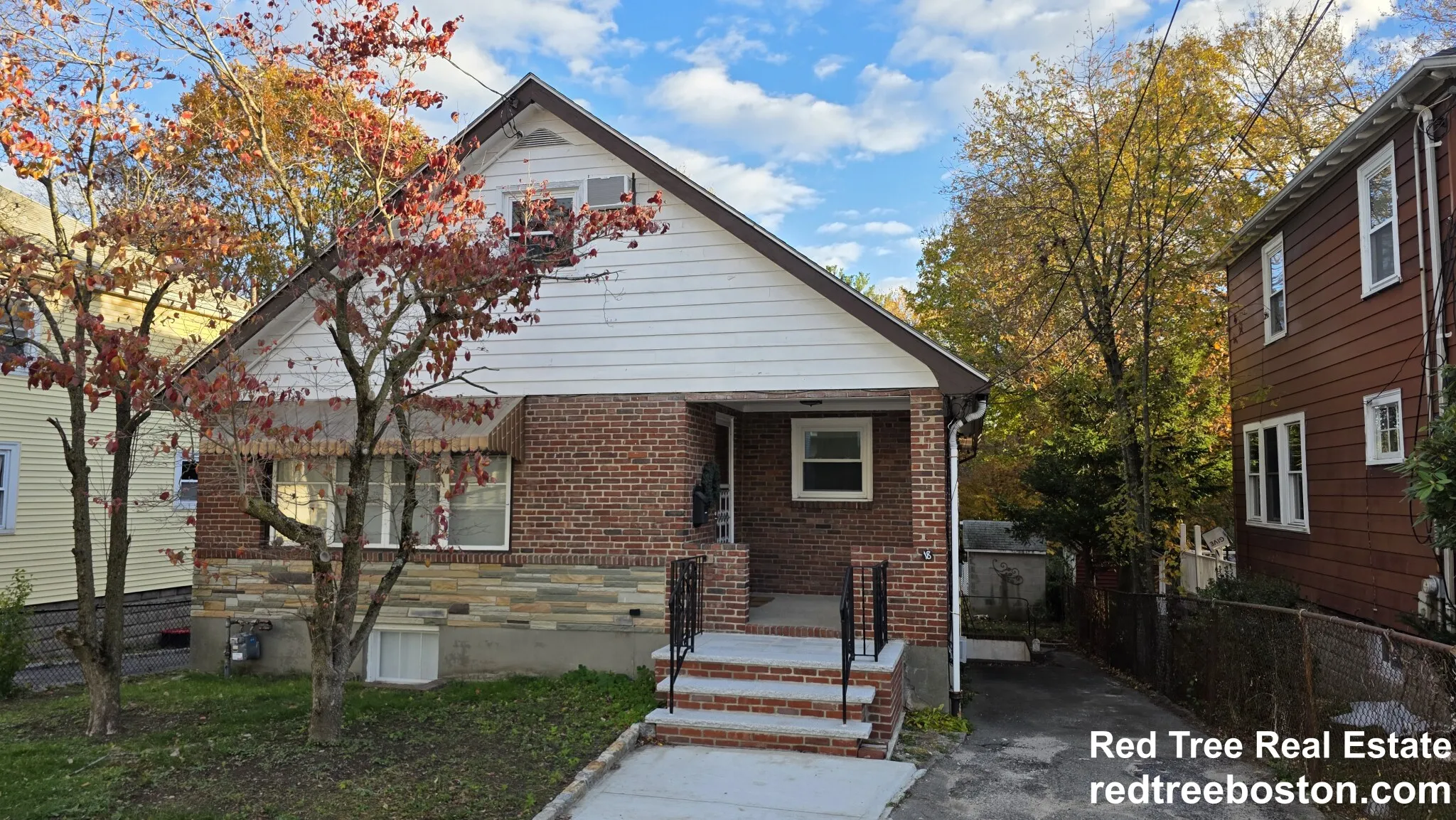 18 Cresthill Rd, Oak Square