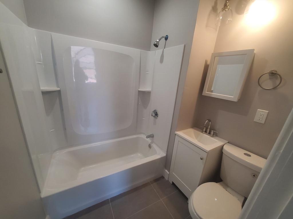 738 Washington St, Norwood