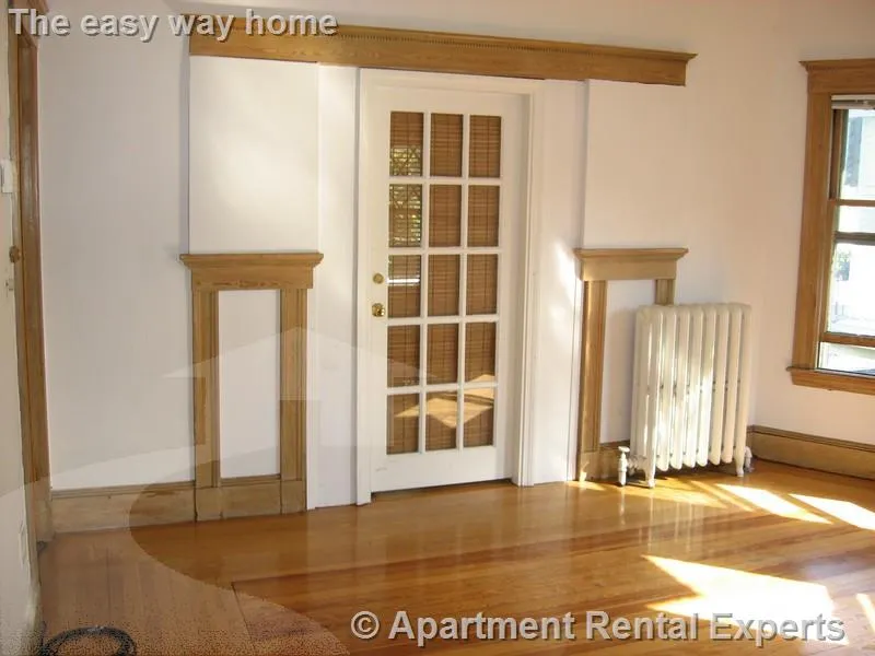 34 Leonard St, Tufts