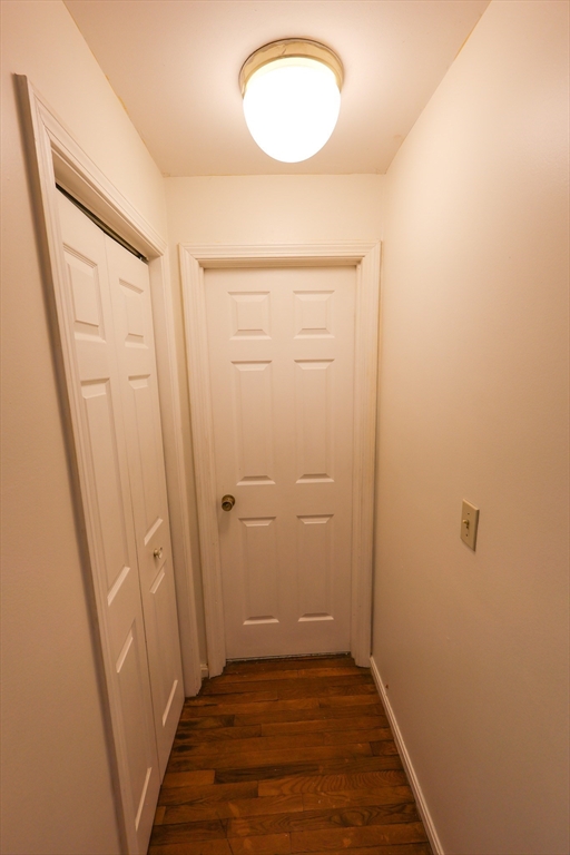 8 Mount Calvary Rd, Roslindale