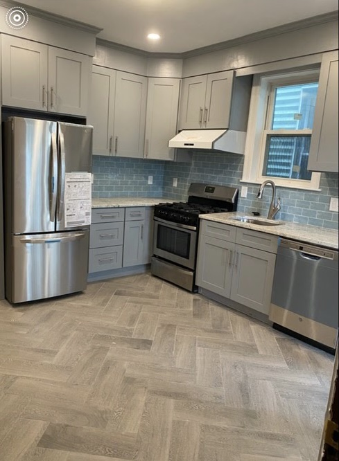2 bed, 2 bath apartment for rent at 86 Norfolk St Unit 1, Central Square — photo 2 of 4
